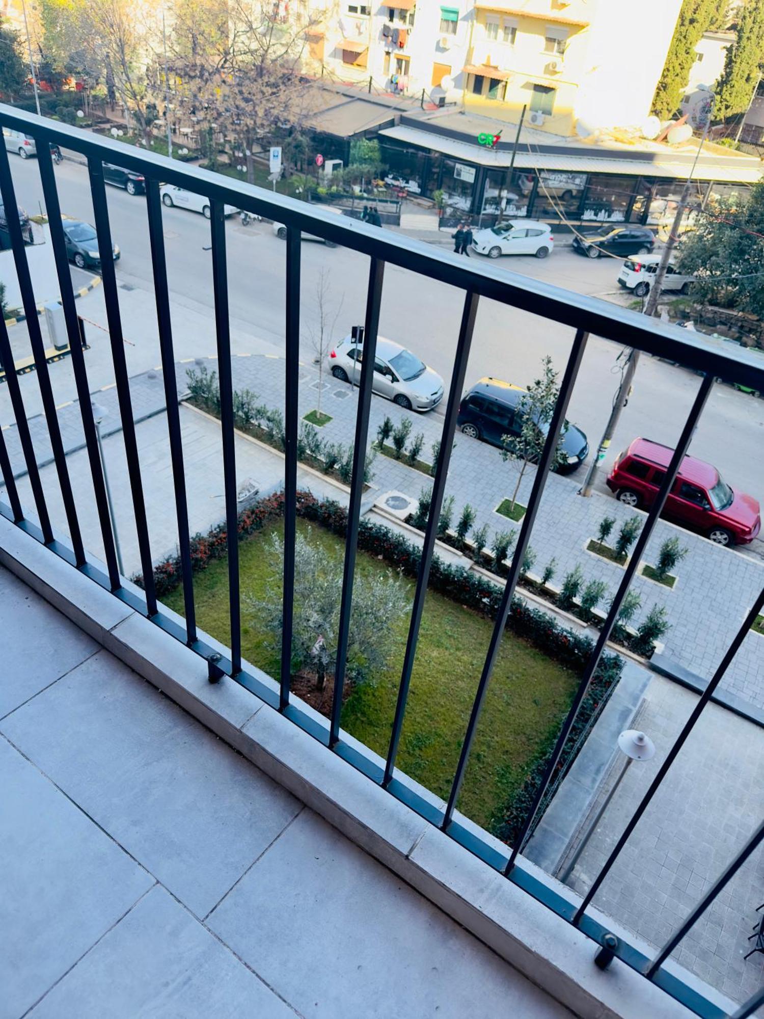 Tirana * Tirana
