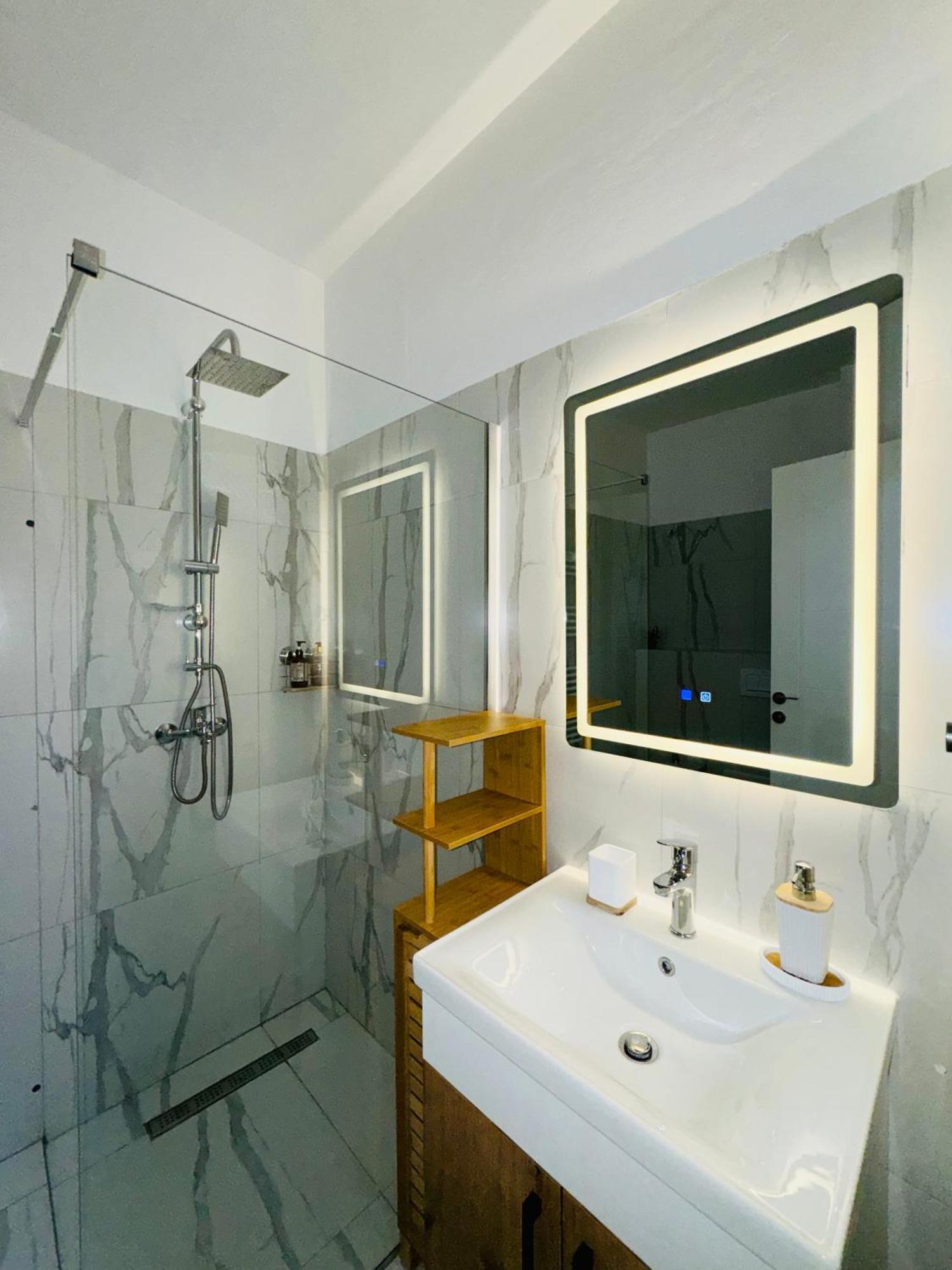 Appartement Tirana *